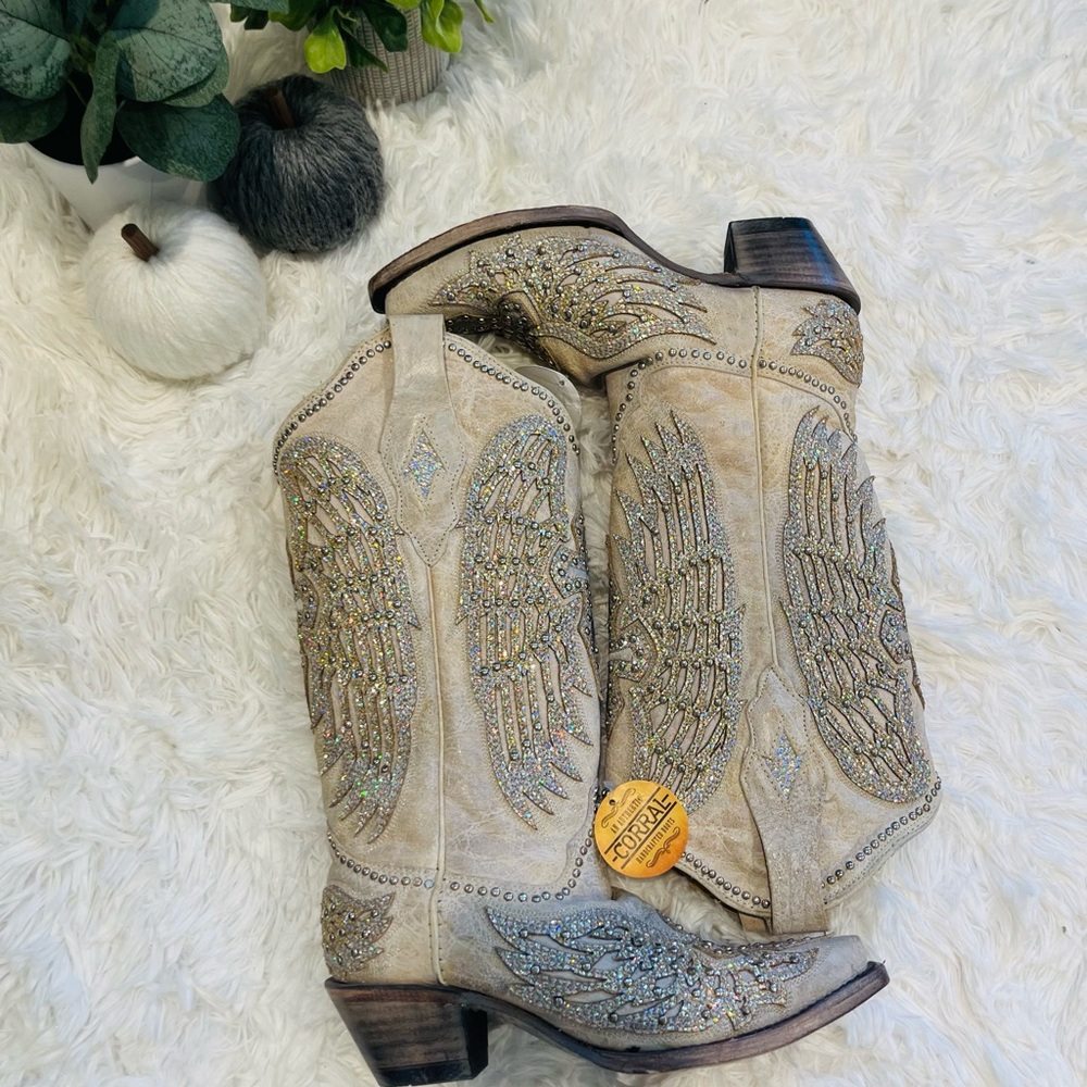 CORRAL WOMEN'S GLITTER INLAY AND CRYSTALS WEDDING BOOTS - SNIP TOE